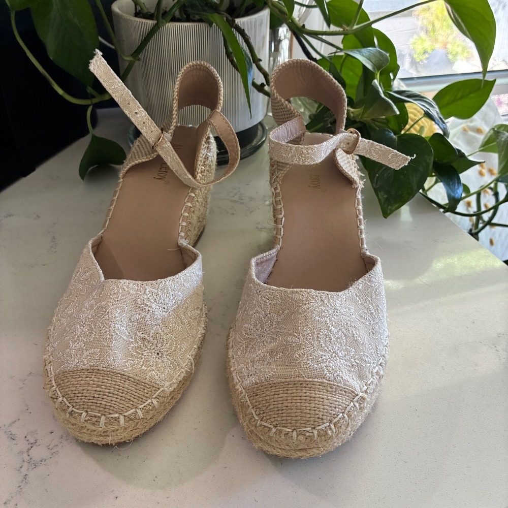 Alexis Leroy Espadrille Wedges 9 Floral Embroidered Cottage Boho Coastal Wedding